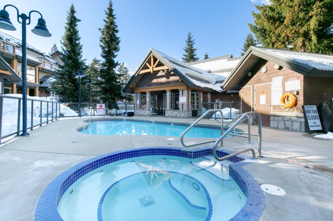 וויסטלר Glaciers Reach By Allseason Vacation Rentals מראה חיצוני תמונה